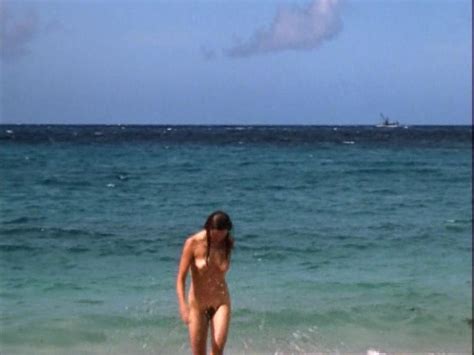 Naked Aleksandra Vujcic In Dear Claudia
