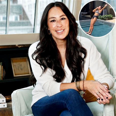 Joanna Gaines Bikini Pictures Hgtv Stars Rare Swimsuit Photos Closer Weekly