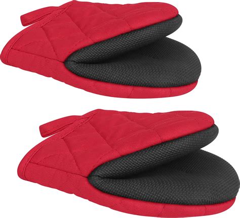 Amazon Oven Mitts Heat Resistant Red Color Mini Oven Mitts