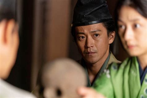 （写真）『鎌倉殿の13人』第3回 “頼朝”大泉洋の元に叔父・“行家”杉本哲太が訪れる ドラマ ニュース ｜クランクイン！