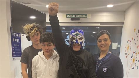 Roy Barreras Aparece Enmascarado Para Celebrar El Avance En Sus