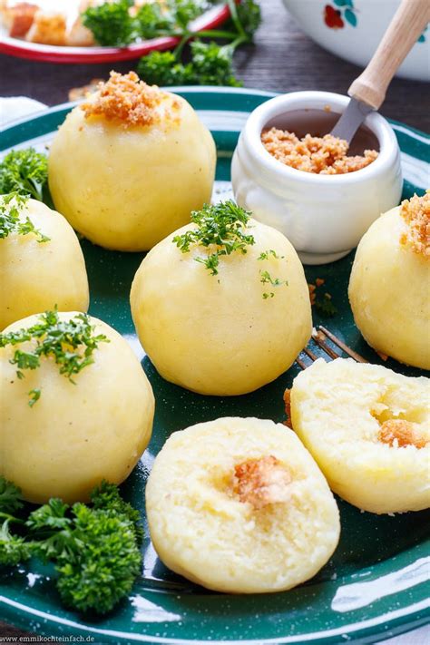 Kartoffelknödel einfach selber machen emmikochteinfach