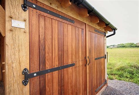 Oak Garages The Classic Barn Company Garage Doors Oak Garage Doors