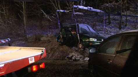 Fotos T Dlicher Unfall Auf Der Bundesstra E B Bei Grebenstein