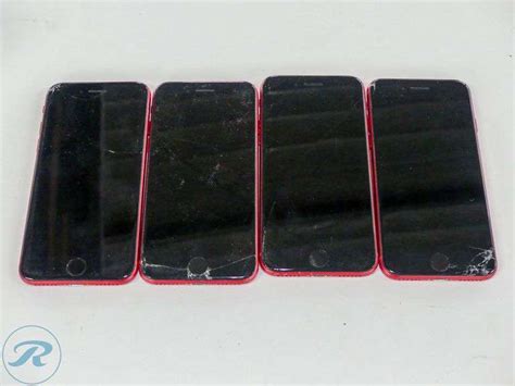 4 Apple A2275 IPhones SE Factory Reset Carrier Unlocked Cracked