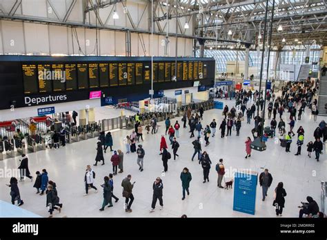 Waterloo Station London Stock Photo Alamy