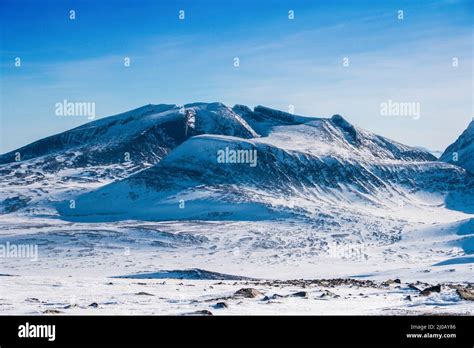 Snohetta mountain group in Dovre region of Norway, winter Stock Photo ...