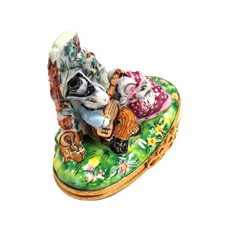 Mice Serenade in Flowers | love fiddler shop