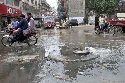 Pakistan Declares Emergency After Floods Prensa Latina