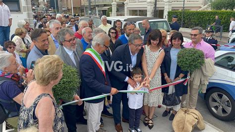 L Inaugurazione Della Nuova Passeggiata Di Pietra Ligure Foto