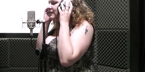 BUSTY WORK BBW Singer Takes It From Behind At Work Tnaflix