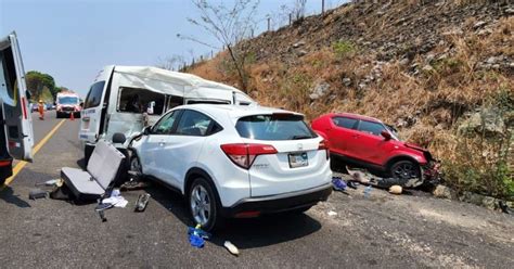 Accidente En Carretera De Chiapas Deja Cuatro Muertos Y Heridos