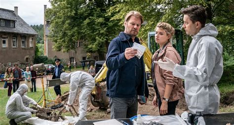 Erzgebirgskrimi Der Tote Im Burggraben Film Rezensionen De