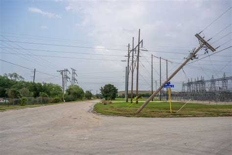 Power Outage Map Shows States Suffering Blackouts After Tornadoes