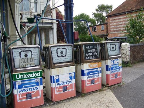 They Used To Sell Petrol Maigheach Gheal Cc By Sa 2 0 Geograph