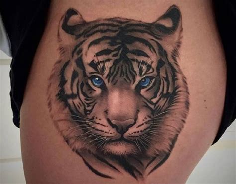 Spektakuläre Tiger Tattoos 25 Ideen in verschiedenen Stilen Tätowierung