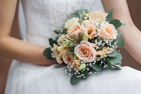 Hochzeit Seelodge Kremmen Hochzeitsfotograf Blumenstrau Hochzeit