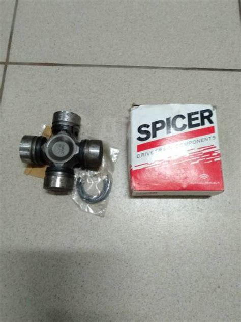 Купить Крестовина привода Jeep Cherokee Wrangler XJ ZJ 30*83 Spicer ...