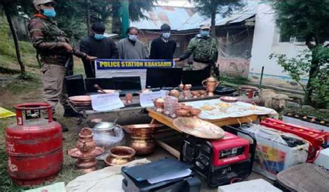 Jandk Police Bust Burglar’s Gang Stolen Property Worth Lakhs Recovered In Budgam