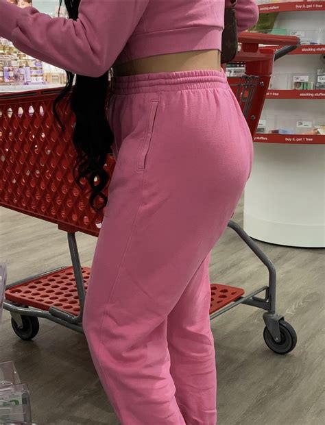 Latina SQUAT Princess At Target OC Spandex Leggings Yoga Pants Forum