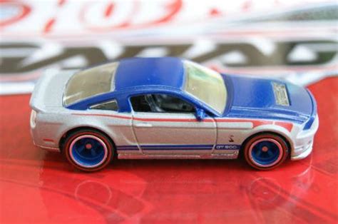 Hot Wheels 2011 Dream Garage