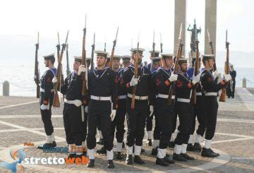 Forze Armate Definiti I Nuovi Gradi Per Le Qualifiche E Le Cariche