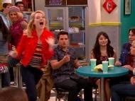 Naked Emma Stone In ICarly