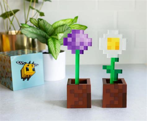 Minecraft Daisy And Allium Flower Pot Mood Lights Set Of 2 Ukonic