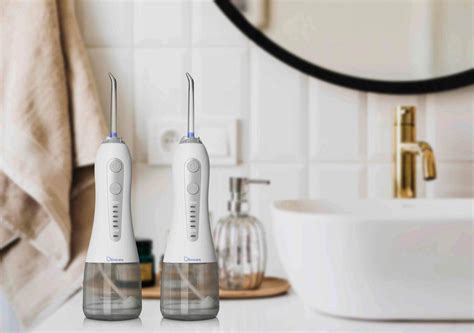 how to clean your teeth at home