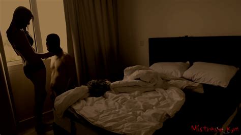 Femdom Amateur Mistress Kym Collar Her Boyfriend Story