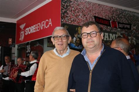 Anivers Rio Da Casa Do Benfica Da Charneca De Caparica