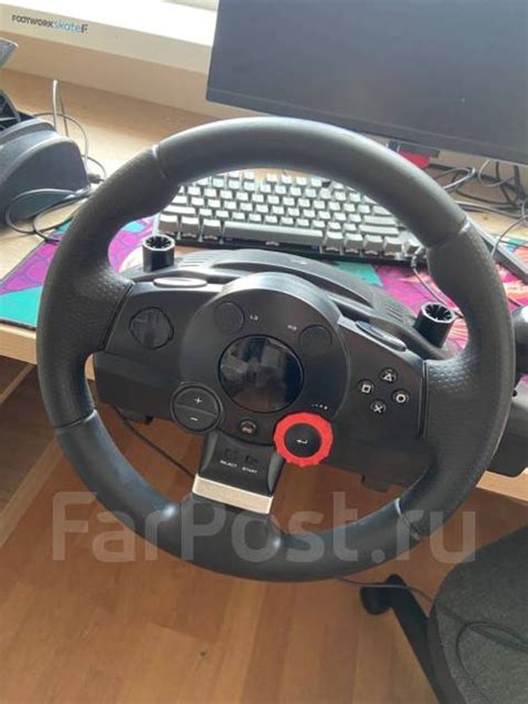 Продам игровой руль Logitech, б/у, в наличии. Цена: 7 500₽ во Владивостоке