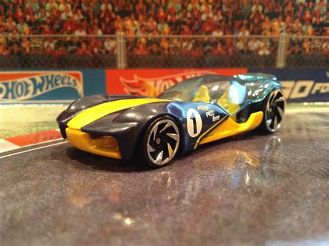 JULIAN S HOT WHEELS BLOG Sky Dome New For 2017 Experimotors