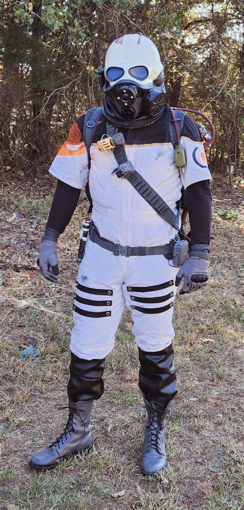 First Cosplay 3d Printed Half Life Alyx Combine Grunt Rhalflife