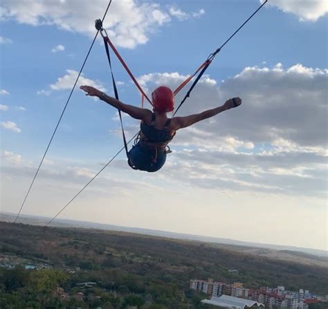 Hot Park o maior parque aquático de águas quentes Agarre o Mundo