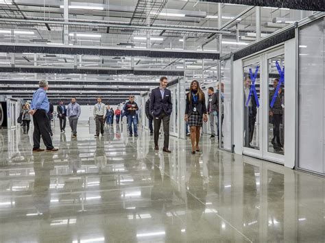 Digital Realty M1 Data Center | DPR Construction