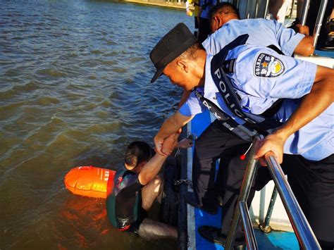 夏天“警”防溺水！武汉公安已救助游泳遇险者39人 湖北日报新闻客户端