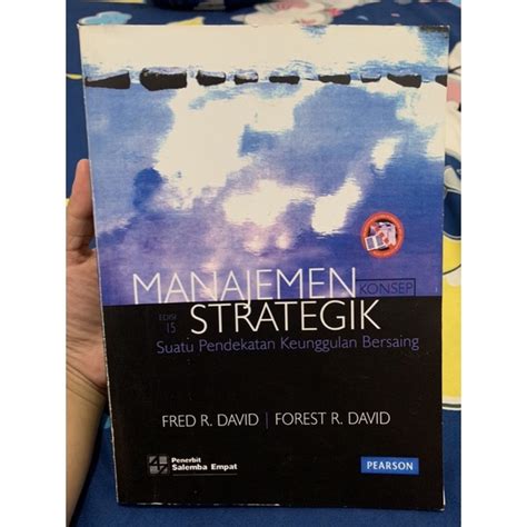 Jual Buku Manajemen Strategik Edisi 15 By Fred R David Shopee Indonesia