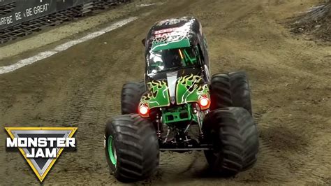 Grave Digger Tyler Menninga Winning Two Wheel Skills Louisville 2018 Monster Jam Youtube