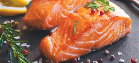 Salmon Nutrition Facts Benefits Recipes And Side Effects Dr Axe