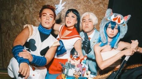 Potret Cosplay Artis Di Ultah Geng Aries Anya Geraldine Tampil Seksi