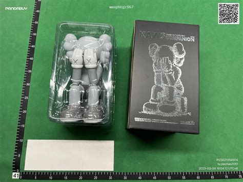 2kg Haul Kaws Passing Through Open Edition Vinyl Figure Grey And Kaws Bff