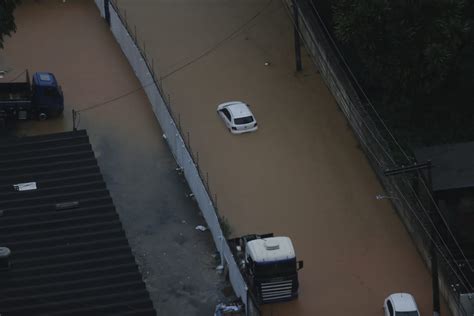 Jornal Correio Forte Chuva Provoca Alagamentos E Deslizamentos De