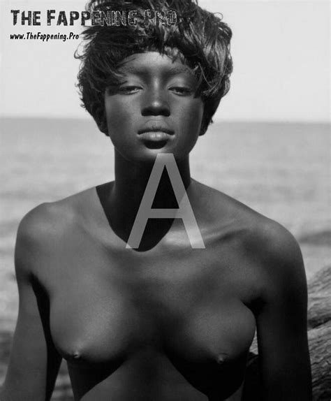 Naomi Campbell Nude By Herb Ritts Remastered Photos The Fappening