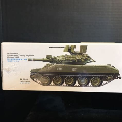 Tamiya Us Airborne Tank M Sheridan Vietnam War Model Kit Nib