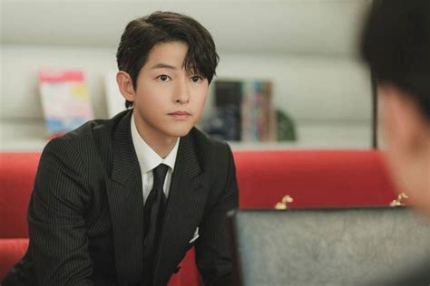 Curhatan Song Joong Ki Yang Senang Bisa Jadi Cameo Di Drama Korea Queen