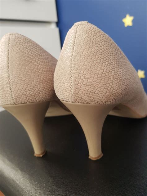 Nude czółenka na obcasie Błażowa OLX pl