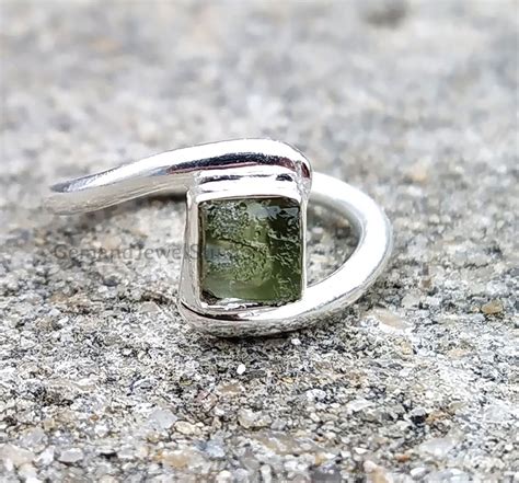 Solid 925 Sterling Ring Genuine Moldavite Ring Moldavite Etsy