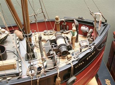 Model sailboats, Scale model ships, Wooden ship models