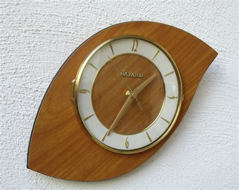 French S Atomic Age Bayard Wood Effect Formica Wall Clock